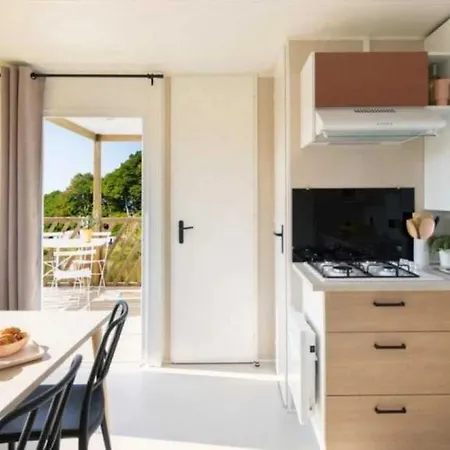 3 étoiles - Ccbaeih * Moustiers-Sainte-Marie