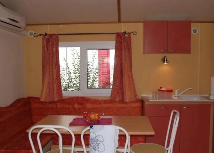 Camping 3 étoiles - Ccbaeih